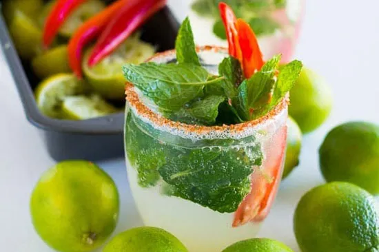 Bật Mí Cách Làm Coconut Chilli Mojito Cho Mùa Xuân