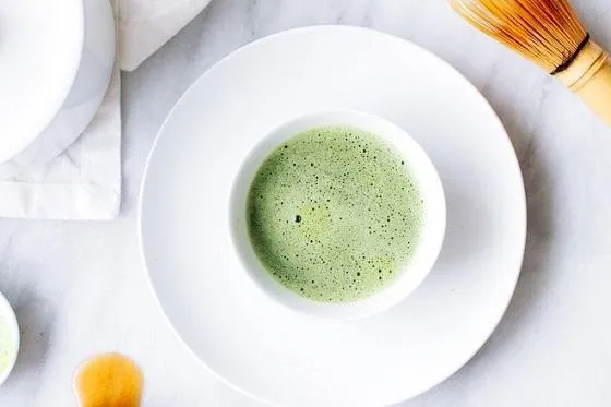 Cách Làm Matcha Latte Sữa Nóng Thơm Ngon Như Ngoài Tiệm