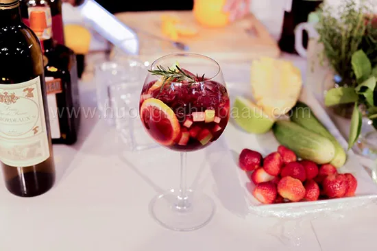 Cách Làm Sangria Cocktail Rượu Đỏ Mát Lạnh Sảng Khoái