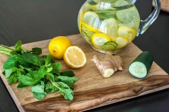 Cách pha chế nước chanh detox giảm cân