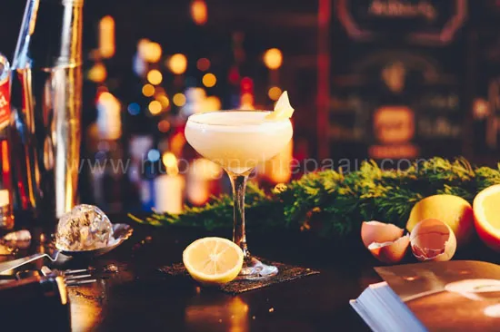 Cocktail Là Gì? Nguồn Gốc Ra Đời Của Món Cocktail Trứ Danh