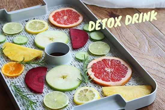 Giảm cân an toàn từ cách làm Detox hoa quả khô